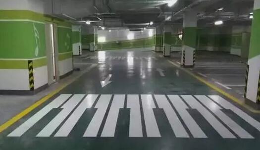 車(chē)位劃線(xiàn)